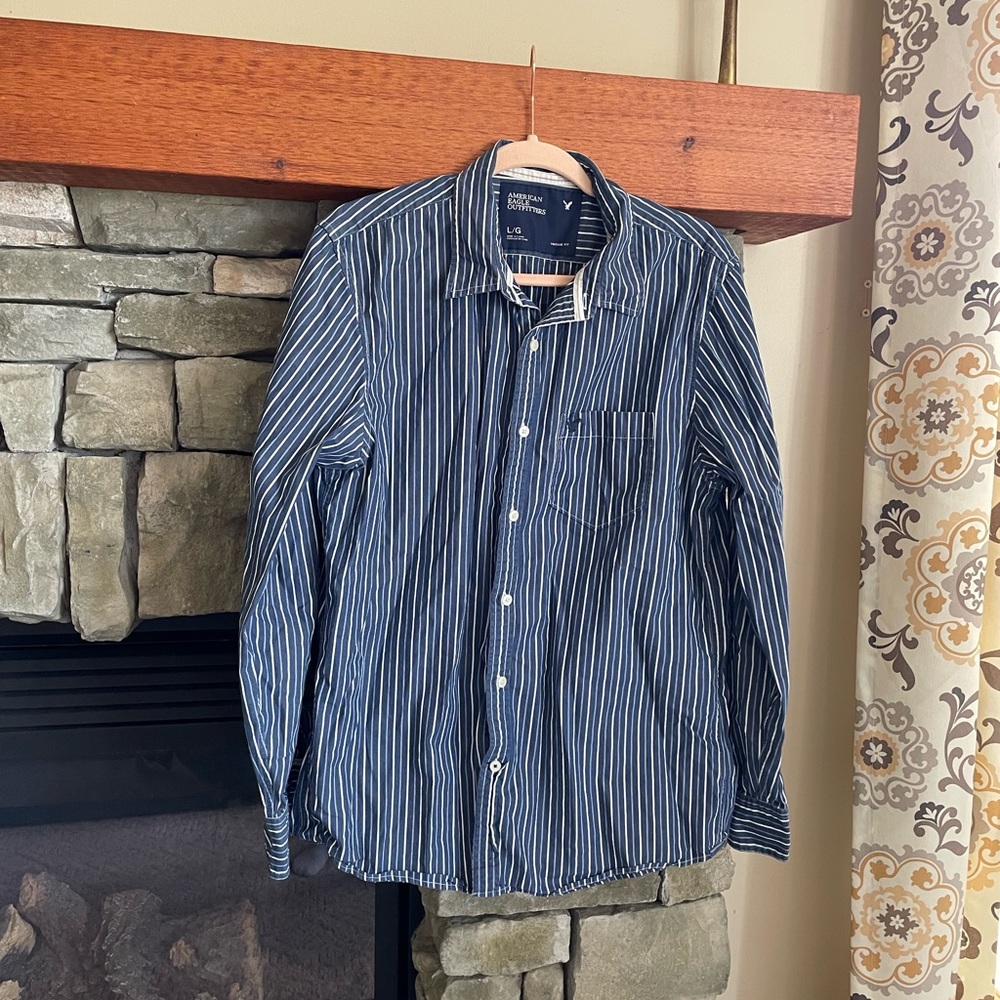 AE Men’s button down long sleeve